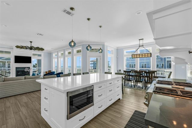 11614 Beachside, Galveston, TX 77554