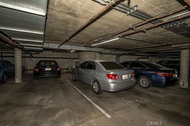 6545 Reseda Boulevard 3, Reseda, CA 91335