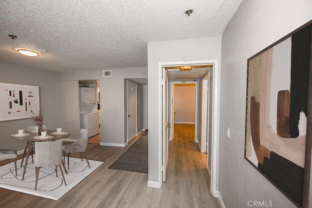 6545 Reseda Boulevard 3, Reseda, CA 91335