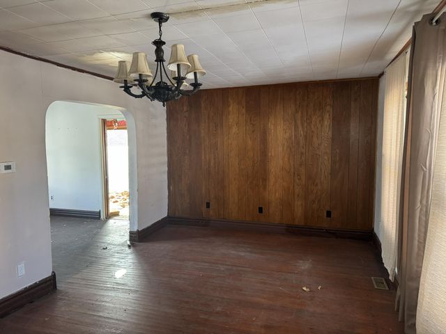 111 N Calumet Avenue, Michigan City, IN 46360