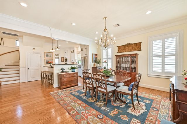 2 Compass Circle, Galveston, TX 77554