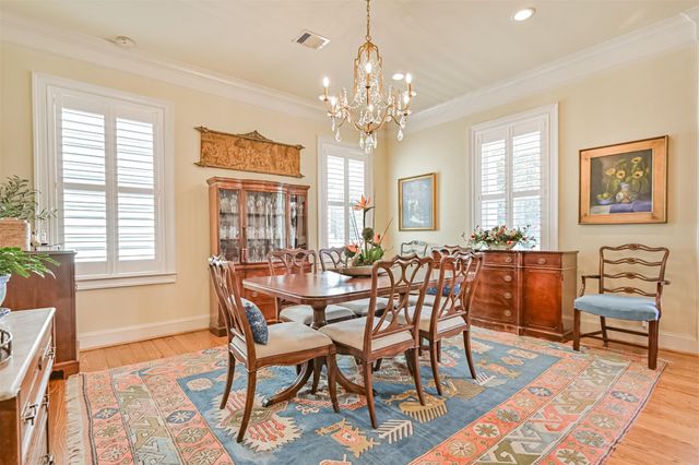 2 Compass Circle, Galveston, TX 77554