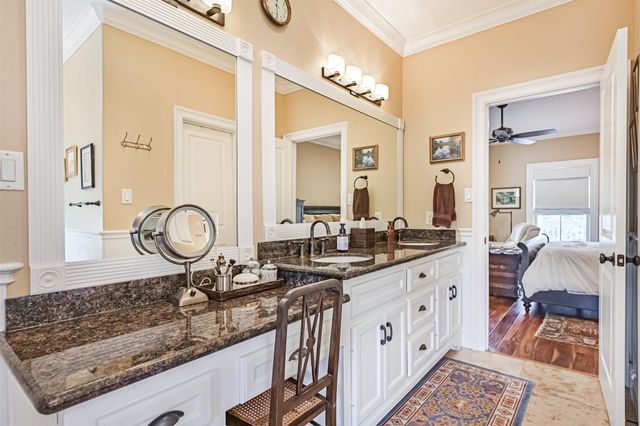 2 Compass Circle, Galveston, TX 77554