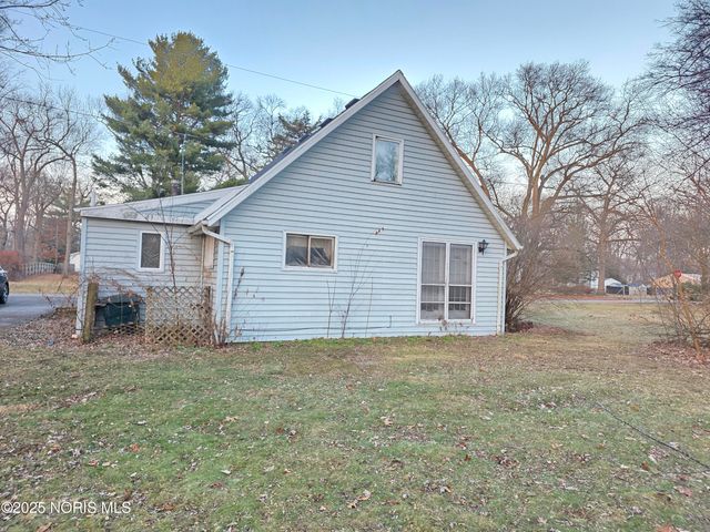 107 Merton Street, Holland, OH 43528