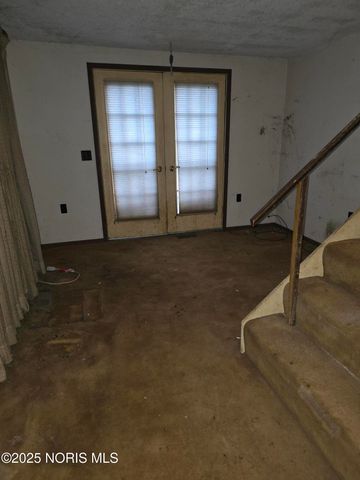 107 Merton Street, Holland, OH 43528