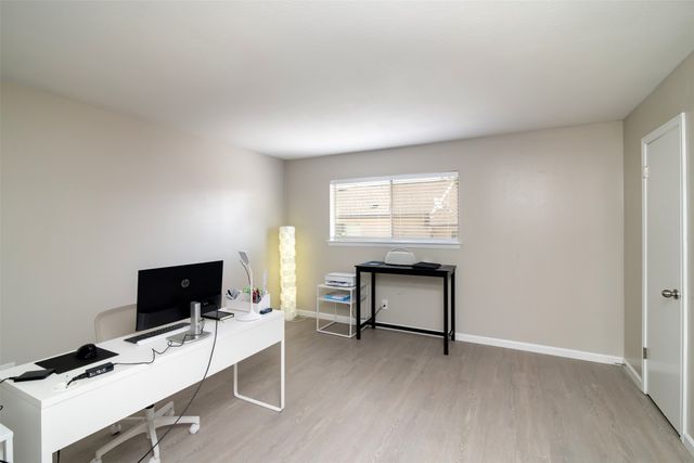 15924 Coolwood Drive 1039, Dallas, TX 75248
