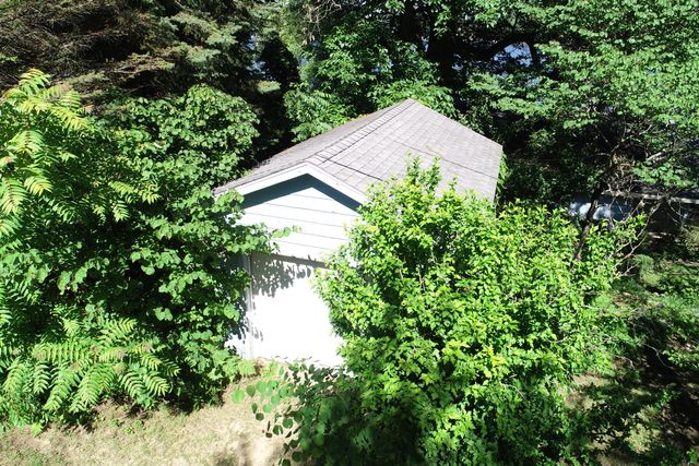 55895 Inn-D-Inn Drive, Dowagiac, MI 49047