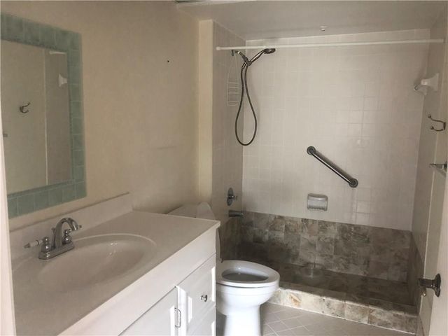1001 SW 141st Avenue 311k, Pembroke Pines, FL 33027