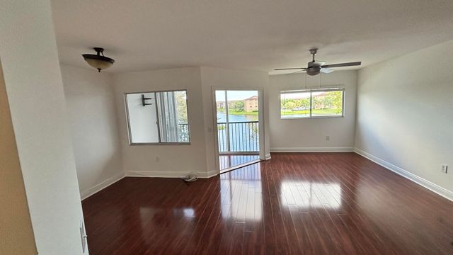 1001 SW 141st Avenue 311k, Pembroke Pines, FL 33027