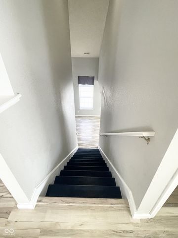 1339 Blue Heron Lane, Greenwood, IN 46143