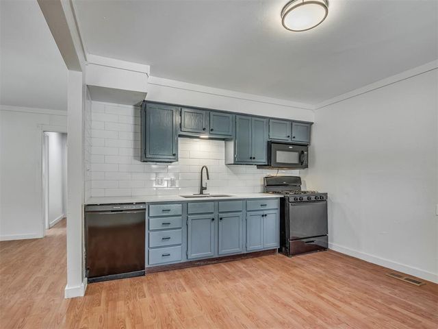 1237 N Holly Avenue, Oklahoma City, OK 73127