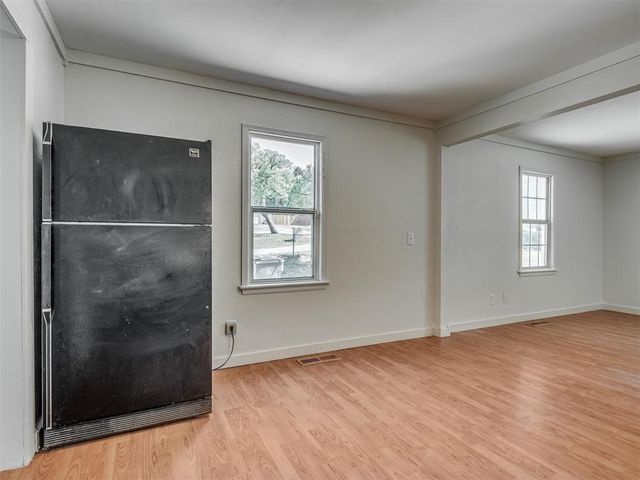 1237 N Holly Avenue, Oklahoma City, OK 73127