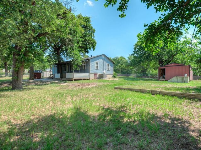 1237 N Holly Avenue, Oklahoma City, OK 73127