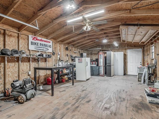 1237 N Holly Avenue, Oklahoma City, OK 73127