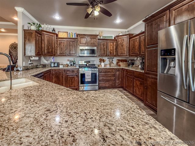 22238 E 843 Road, Park Hill, OK 74451