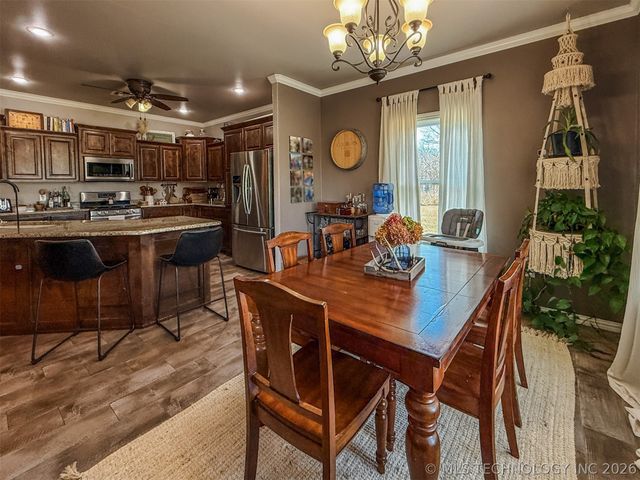 22238 E 843 Road, Park Hill, OK 74451