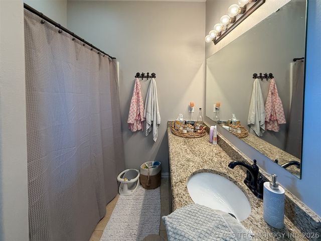 22238 E 843 Road, Park Hill, OK 74451