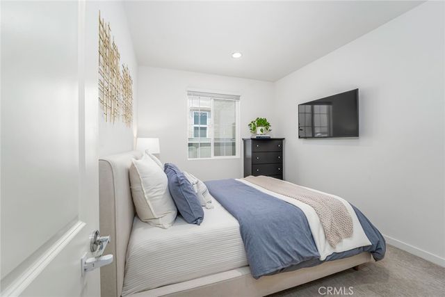 28426 Heather Green Way, Menifee, CA 92584