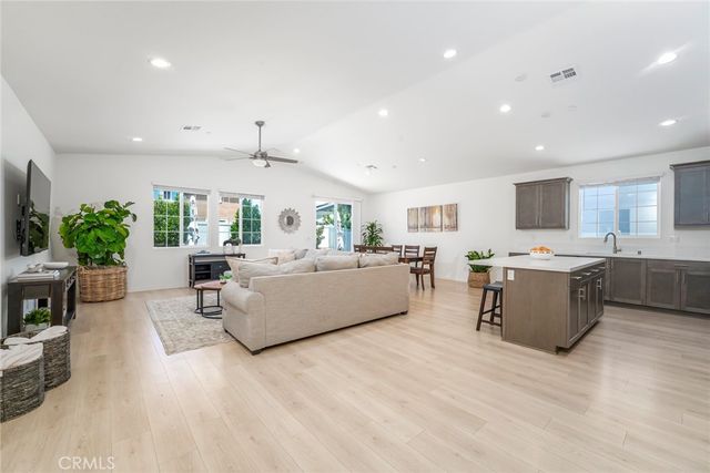 28426 Heather Green Way, Menifee, CA 92584