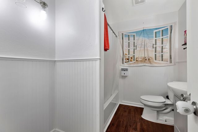 3705 Delaware Trail, Lake Worth, TX 76135