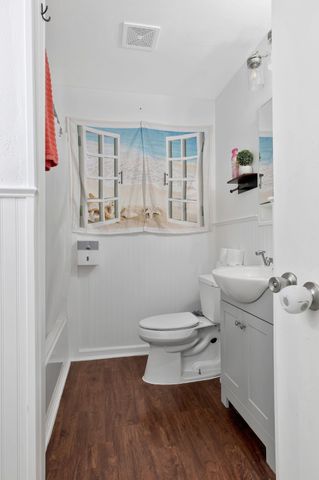 3705 Delaware Trail, Lake Worth, TX 76135