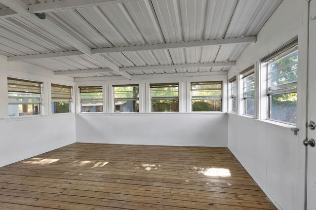 3705 Delaware Trail, Lake Worth, TX 76135