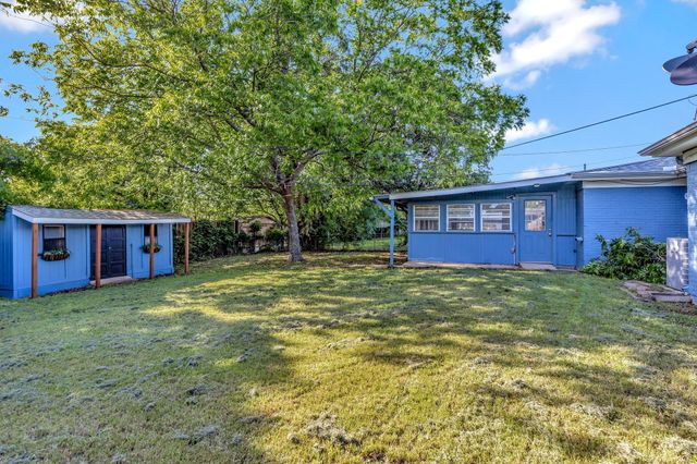 3705 Delaware Trail, Lake Worth, TX 76135