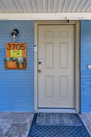 3705 Delaware Trail, Lake Worth, TX 76135