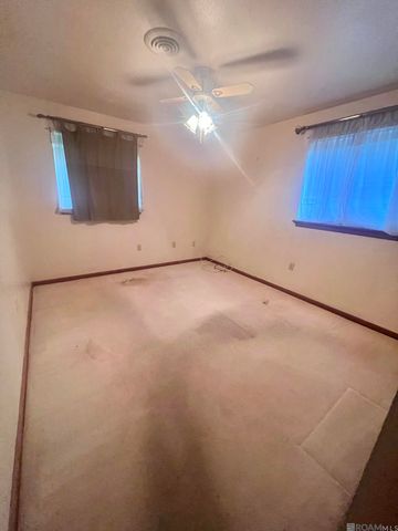 838 Arcadia Dr, Baton Rouge, LA 70810
