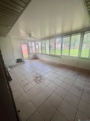 838 Arcadia Dr, Baton Rouge, LA 70810