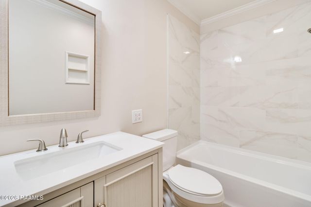 725 Harrell Drive, Lafayette, LA 70503