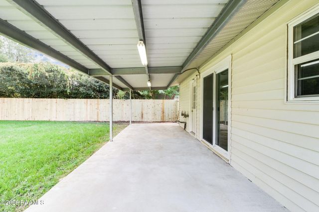 725 Harrell Drive, Lafayette, LA 70503