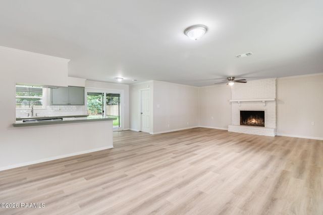 725 Harrell Drive, Lafayette, LA 70503