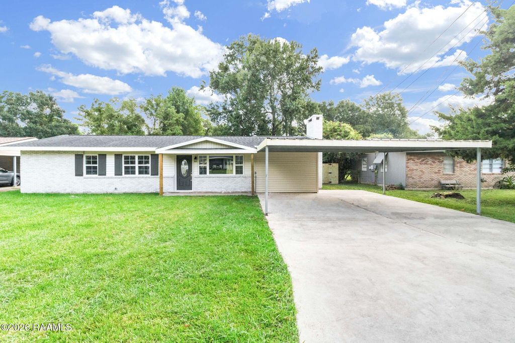725 Harrell Drive, Lafayette, LA 70503