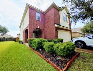 10847 Nellsfield Lane, Houston, TX 77075