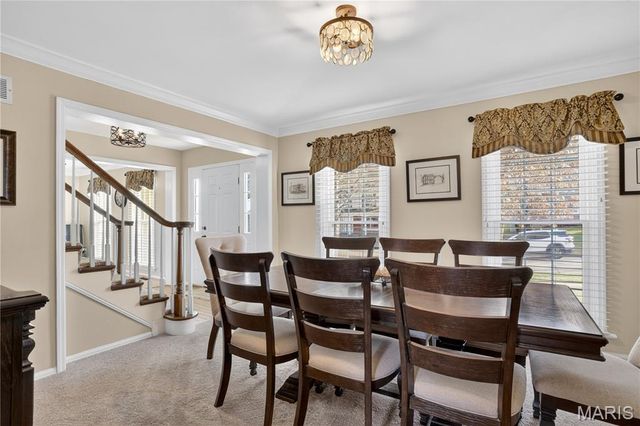 15489 Long Castle Forest Court, Chesterfield, MO 63017
