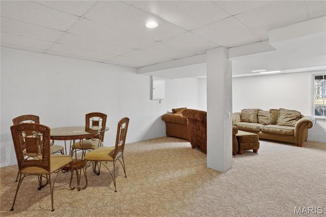 15489 Long Castle Forest Court, Chesterfield, MO 63017