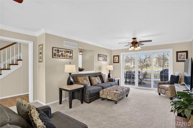 15489 Long Castle Forest Court, Chesterfield, MO 63017