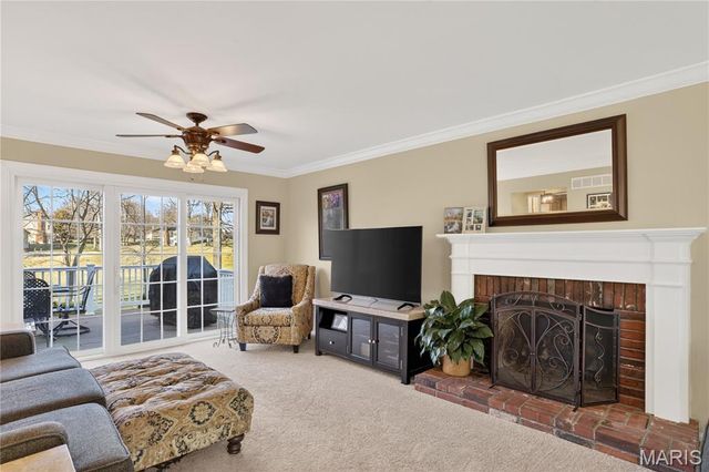 15489 Long Castle Forest Court, Chesterfield, MO 63017