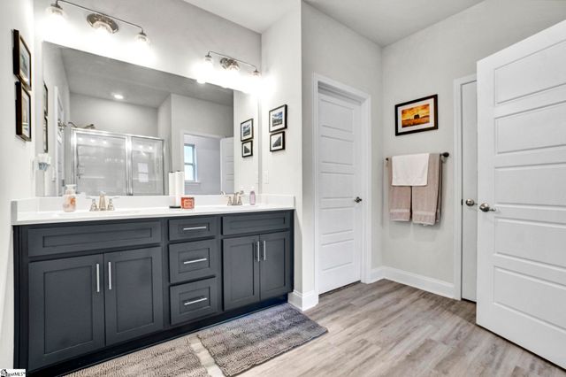 106 Red Hollow Road, Simpsonville, SC 29681