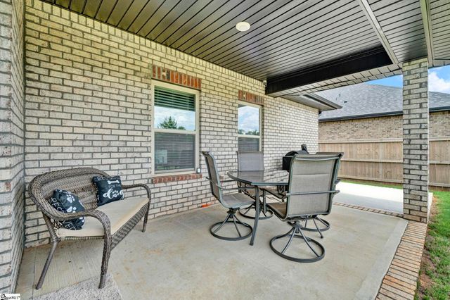 106 Red Hollow Road, Simpsonville, SC 29681