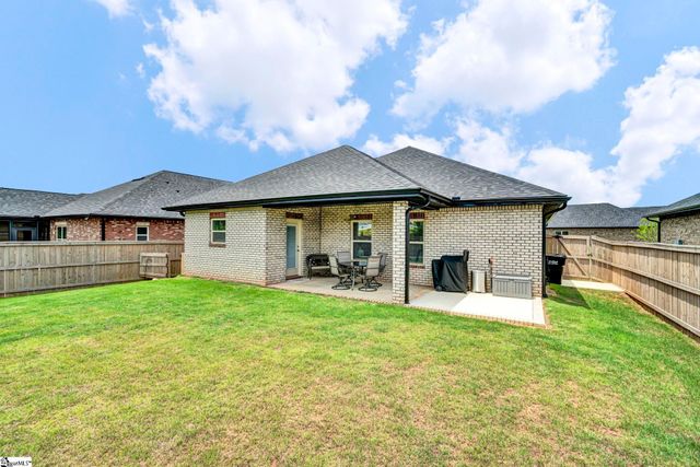 106 Red Hollow Road, Simpsonville, SC 29681