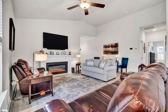 106 Red Hollow Road, Simpsonville, SC 29681