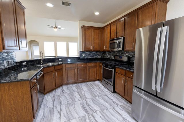 6442 Wilshire Lakes, Houston, TX 77040