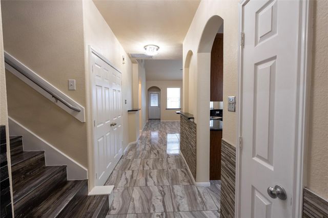 6442 Wilshire Lakes, Houston, TX 77040