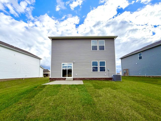 913 Moray Ln, Clarksville, TN 37043