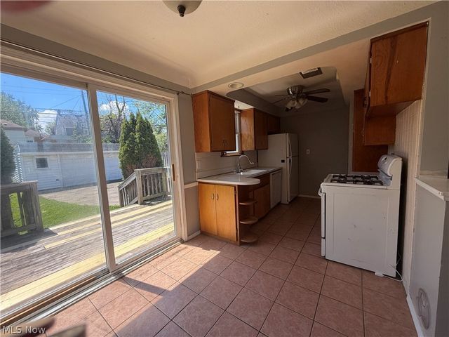 9316 Alexander Road, Garfield Heights, OH 44125