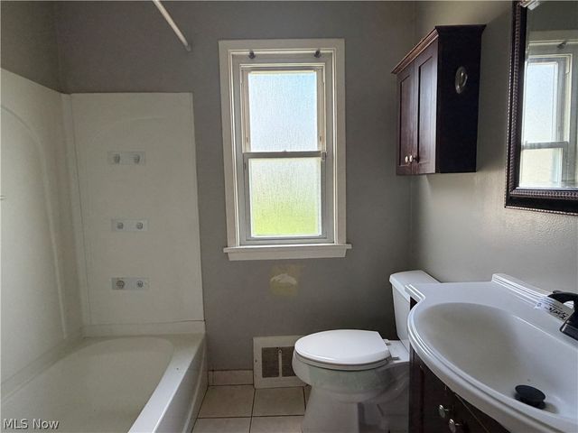 9316 Alexander Road, Garfield Heights, OH 44125