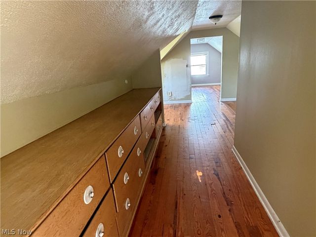 9316 Alexander Road, Garfield Heights, OH 44125