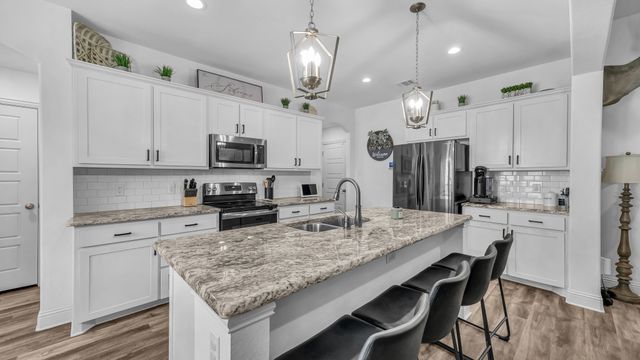 421 Vaquero, Weatherford, TX 76087